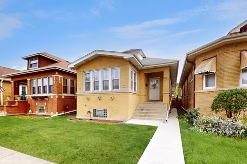 5121 N Lowell Ave, Chicago, IL 60630