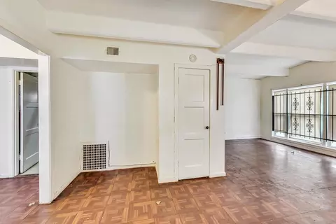 238 E 92nd St, Chicago, IL 60619 photo 6