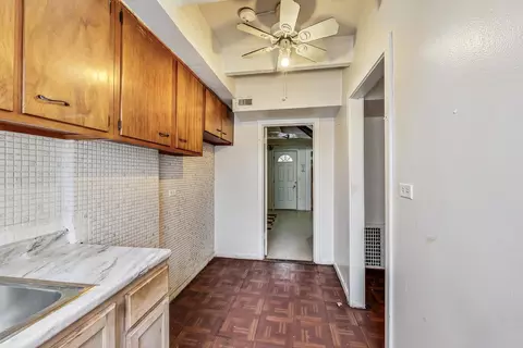 238 E 92nd St, Chicago, IL 60619 photo 10