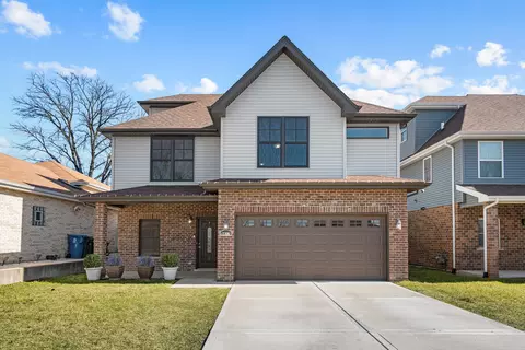 9817 Merton Ave, Oak Lawn, IL 60453