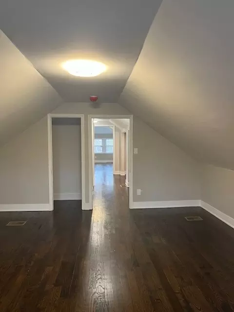 6919 S Campbell Ave, Chicago, IL 60629 photo 9