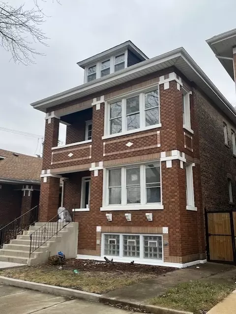 6919 S Campbell Ave, Chicago, IL 60629 photo 2