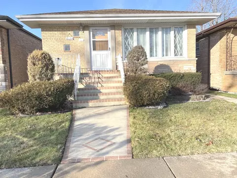 5124 S Meade Ave, Chicago, IL 60638
