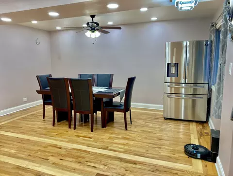 9268 Hamlin Ave, Des Plaines, IL 60016 photo 10