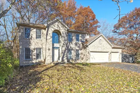 42 W114 Retreat Ct, Saint Charles, IL 60175