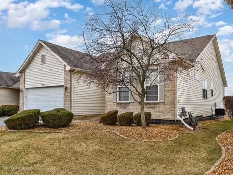 Exterior - 17224 Como Ave, Lockport, IL 60441 photo 2 of 4