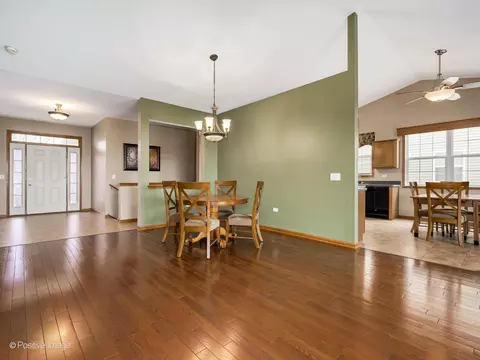 Dining - 17224 Como Ave, Lockport, IL 60441 photo 1 of 1