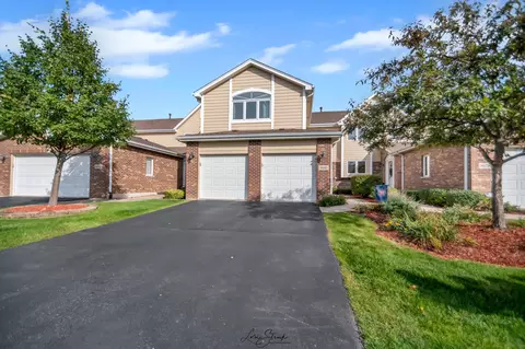 8660 Ballycastle Ln, Tinley Park, IL 60487