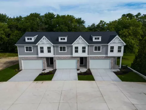 1036 Old Lincoln Hwy, Griffith, IN 46319