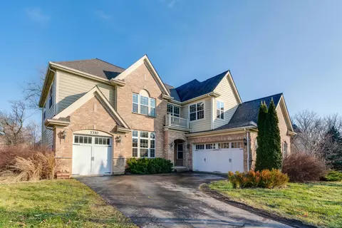 7310 Greenbridge Ln, Long Grove, IL 60060