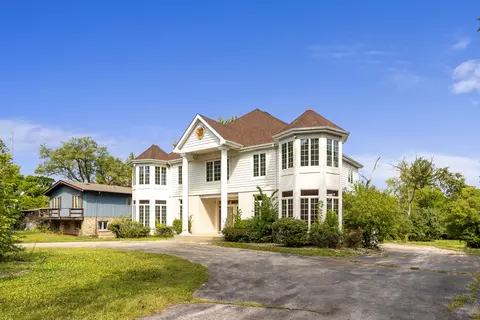 2811 Vollmer Rd, Flossmoor, IL 60422