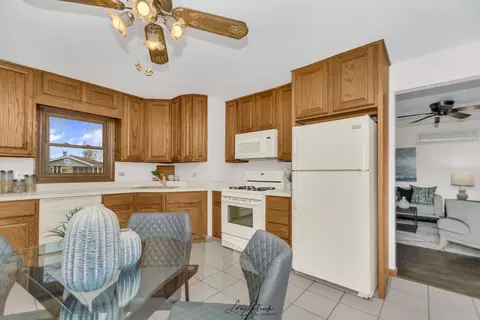 3905 153rd Pl, Midlothian, IL 60445 photo 8