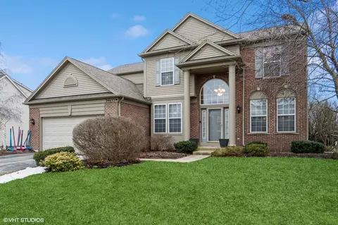 24633 Apollo Dr, Plainfield, IL 60585 photo 2