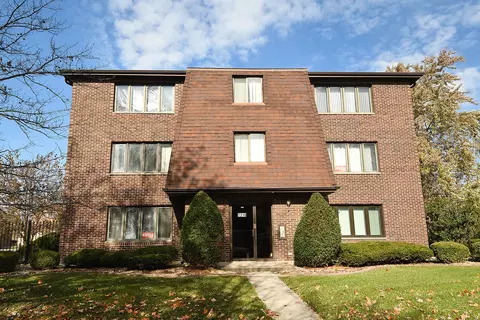 7310 Tiffany Dr #2A, Orland Park, IL 60462