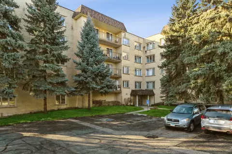 4106 N Narragansett Ave #405, Chicago, IL 60634