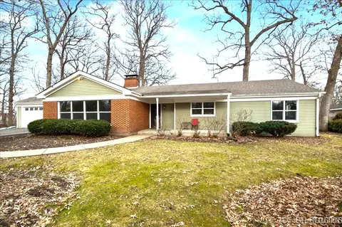 3 S551 Marian Cir E, Sugar Grove, IL 60554