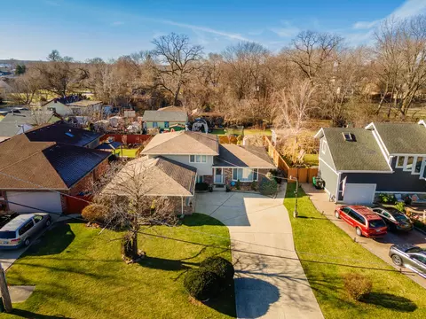 7326 S Octavia Ave, Bridgeview, IL 60455 photo 33