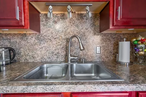 7326 S Octavia Ave, Bridgeview, IL 60455 photo 9