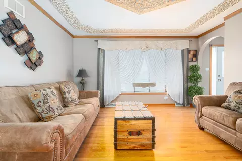 7326 S Octavia Ave, Bridgeview, IL 60455 photo 5