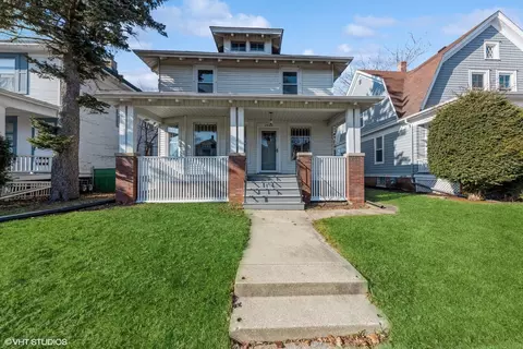 1526 Flett Ave, Racine, WI 53405