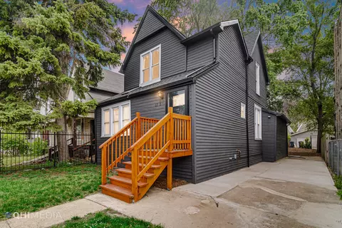6725 S Saint Lawrence Ave, Chicago, IL 60637