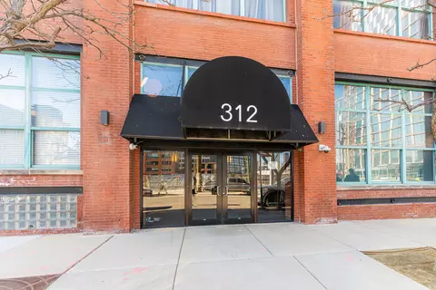 View/Area - 312 N May St #2H, Chicago, IL 60607 photo 1 of 1
