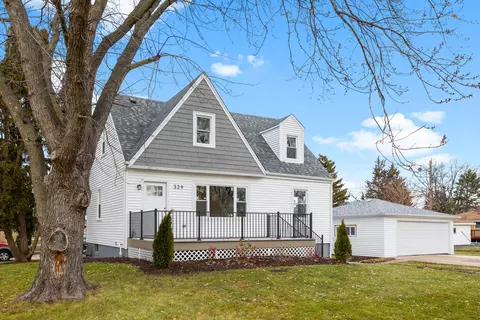 329 E Fullerton Ave, Elmhurst, IL 60126