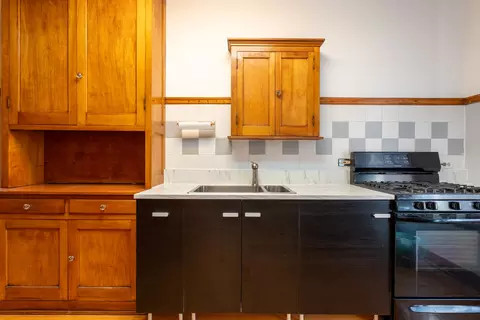 1526 E 59th St #2C, Chicago, IL 60637 photo 6