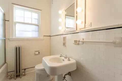 1526 E 59th St #2C, Chicago, IL 60637 photo 11