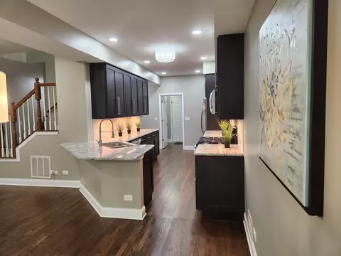 1326 Tamarack Dr, Bartlett, IL 60103 photo 7