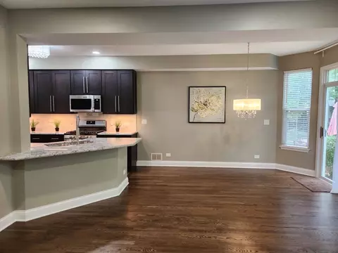 1326 Tamarack Dr, Bartlett, IL 60103 photo 5