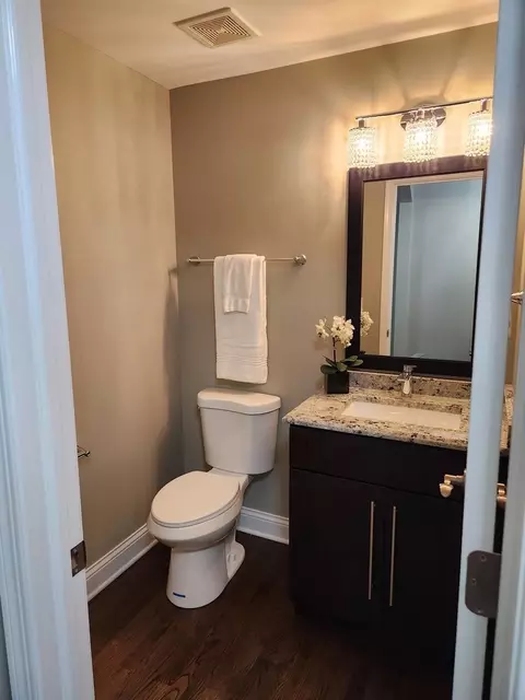 1326 Tamarack Dr, Bartlett, IL 60103 photo 14