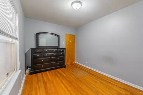 Bedroom - 1237 Kenilworth Ave, Berwyn, IL 60402 photo 1 of 6