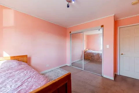 Bedroom - 1237 Kenilworth Ave, Berwyn, IL 60402 photo 5 of 6