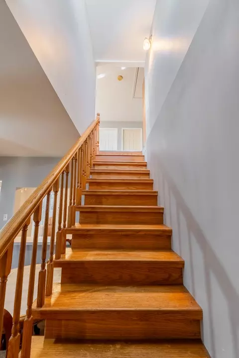 Entry Way - 1237 Kenilworth Ave, Berwyn, IL 60402 photo 1 of 1