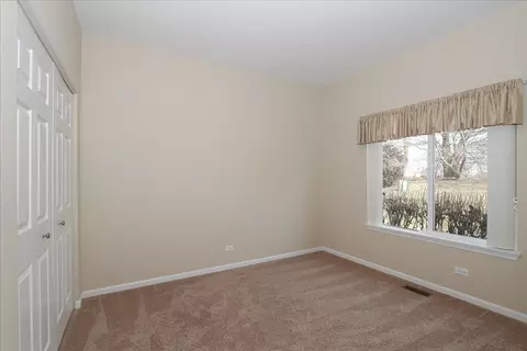 Other - 881 Eineke Blvd, Algonquin, IL 60102 photo 5 of 9