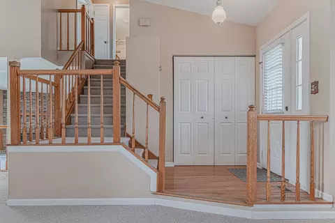 Entry Way - 1235 Sumac Trl, Hoffman Estates, IL 60192 photo 1 of 2