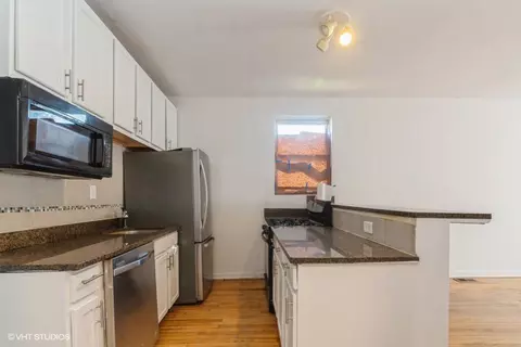 Kitchen - 3058 E 87th St, Chicago, IL 60617 photo 5 of 7