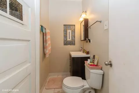 Bath - 3058 E 87th St, Chicago, IL 60617 photo 3 of 6