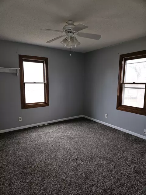 2111 4th Ave, Sterling, IL 61081 photo 11