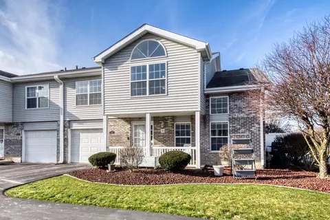 5355 Diamond Dr #B, Oak Forest, IL 60452