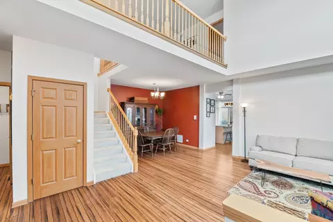 Dining - 1102 Horizon Dr, Bartlett, IL 60103 photo 1 of 2