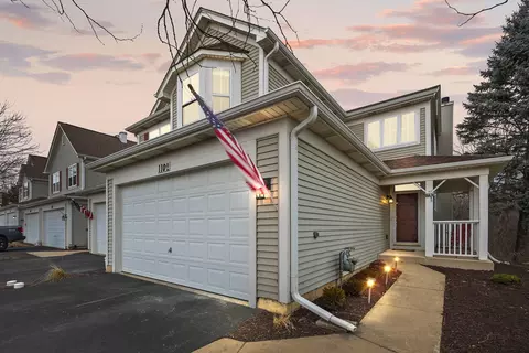 1102 Horizon Dr, Bartlett, IL 60103