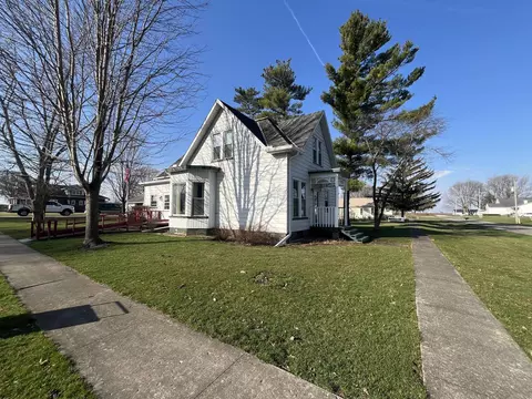 300 Main St, Leonore, IL 61332 photo 7