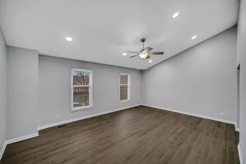 5601 Silentbrook Ln, Rolling Meadows, IL 60008 photo 20