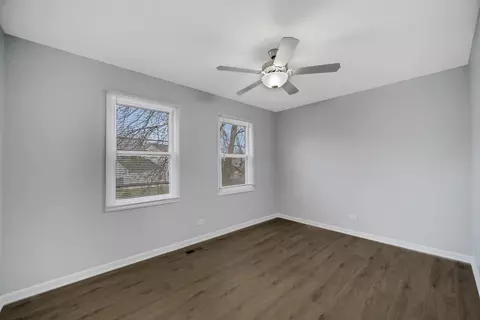 5601 Silentbrook Ln, Rolling Meadows, IL 60008 photo 24