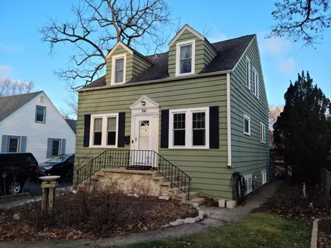 741 S Ardmore Ave, Villa Park, IL 60181