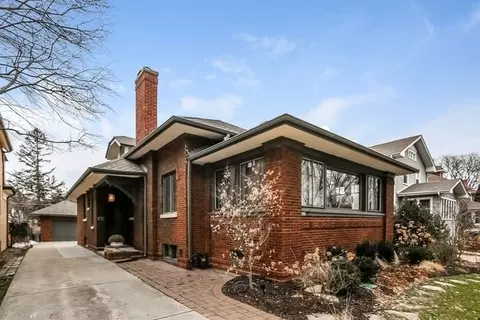 930 William St, River Forest, IL 60305