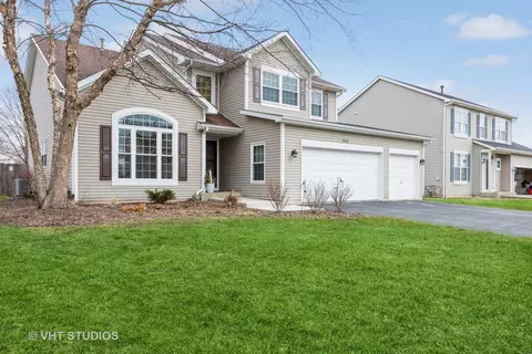 7511 Boxwood Ln, Plainfield, IL 60586