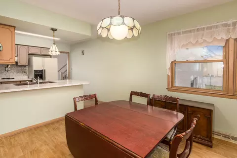 8150 N Root Ct, Niles, IL 60714 photo 7